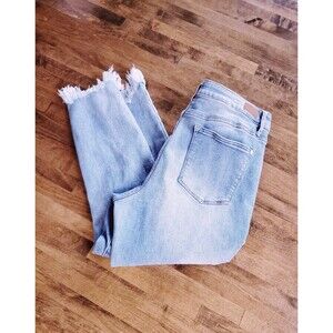 Judy Blue Jeans Size 18W Light Wash Blue Skinny Raw Sharkbite Hems Distressed
